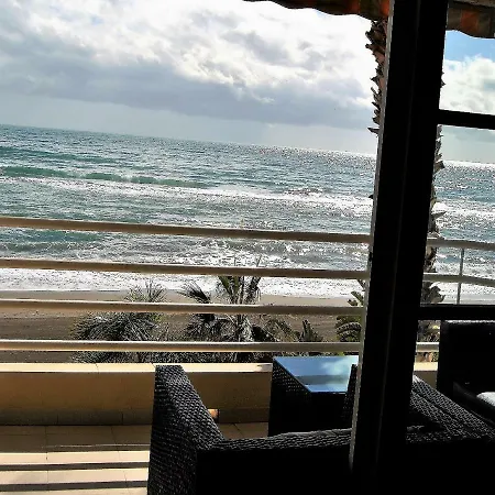 Apartamento Frente Al Mar,Primera Linea Rincón de la Victoria Extérieur photo
