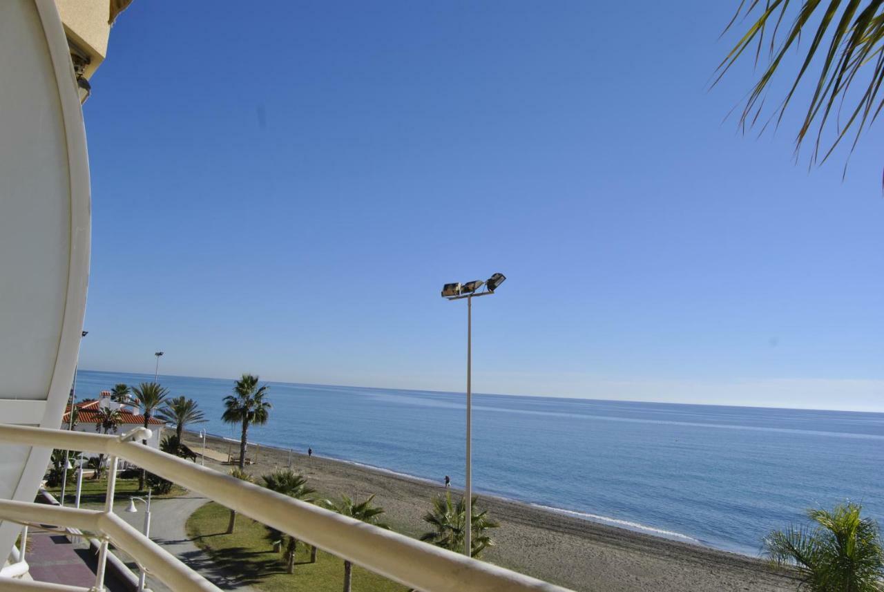 Frente Al Mar,primera Linea Rincon de la Victoria